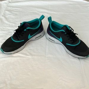 Woman’s Nike shoes